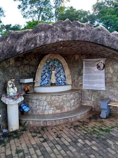 Gruta Nossa Senhora da Salete