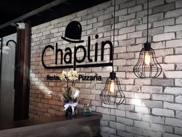 Chaplin Restaurante E Pizzaria