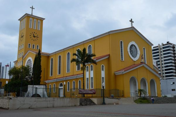 Igreja Matriz Paróquia São Pedro Apóstolo
