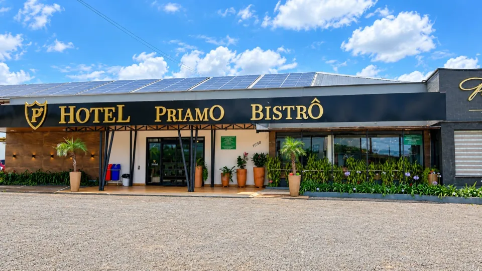 Priamo Hotel e Bistrô